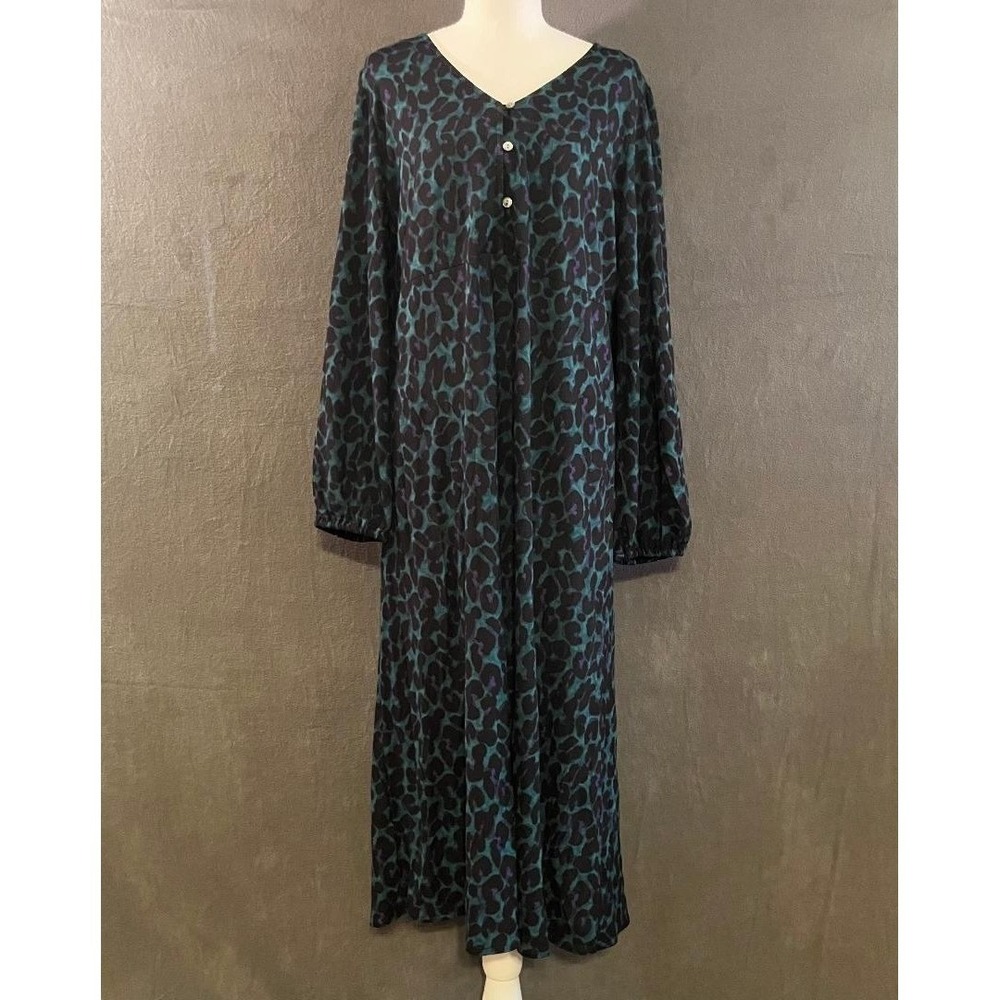 NWT J.Jill Medium Green Black Leopard Print Maxi Shift Dress Long Sleeve Size M